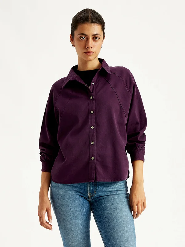 Women's Blouse with V-Shaped CollarWomen's Solid Regular Fit Denim Shirt