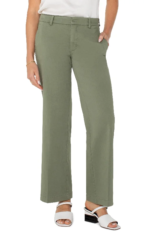 Women's Jodhpurs with Lapel CollarKELSEY WIDE LEG TROUSER