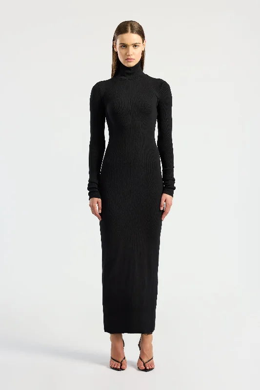 Women's U-Shaped-Neck DressesVerona Turtleneck Maxi Dress