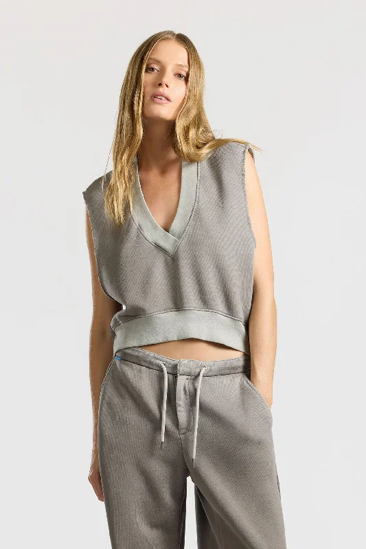 Women's Hooded Sweatshirts with Gradient LiningGeneva Cut Off