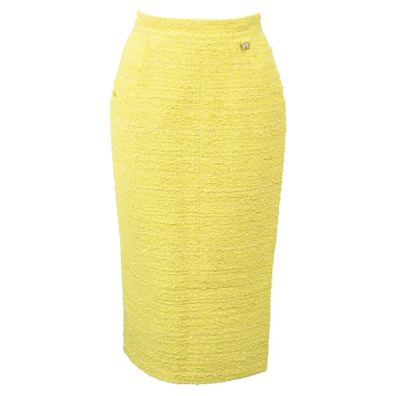 Women's Zip-Up SkirtsChanel Tweed Pattern Skirt in Yellow Cotton