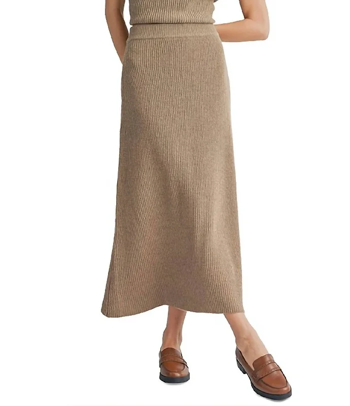 Women's Sweetheart Hem SkirtsCrosby Knit Midi Skirt In Dark Taupe