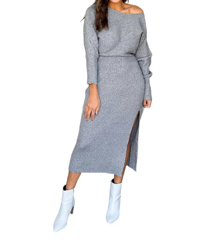 Women's Notched Collar DressesMidi Sweater Dress In Heather Gray