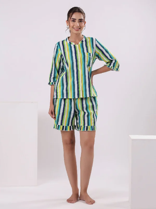 women's short sleeve pajama setsMulticolor Striped Printed Night Suit Set