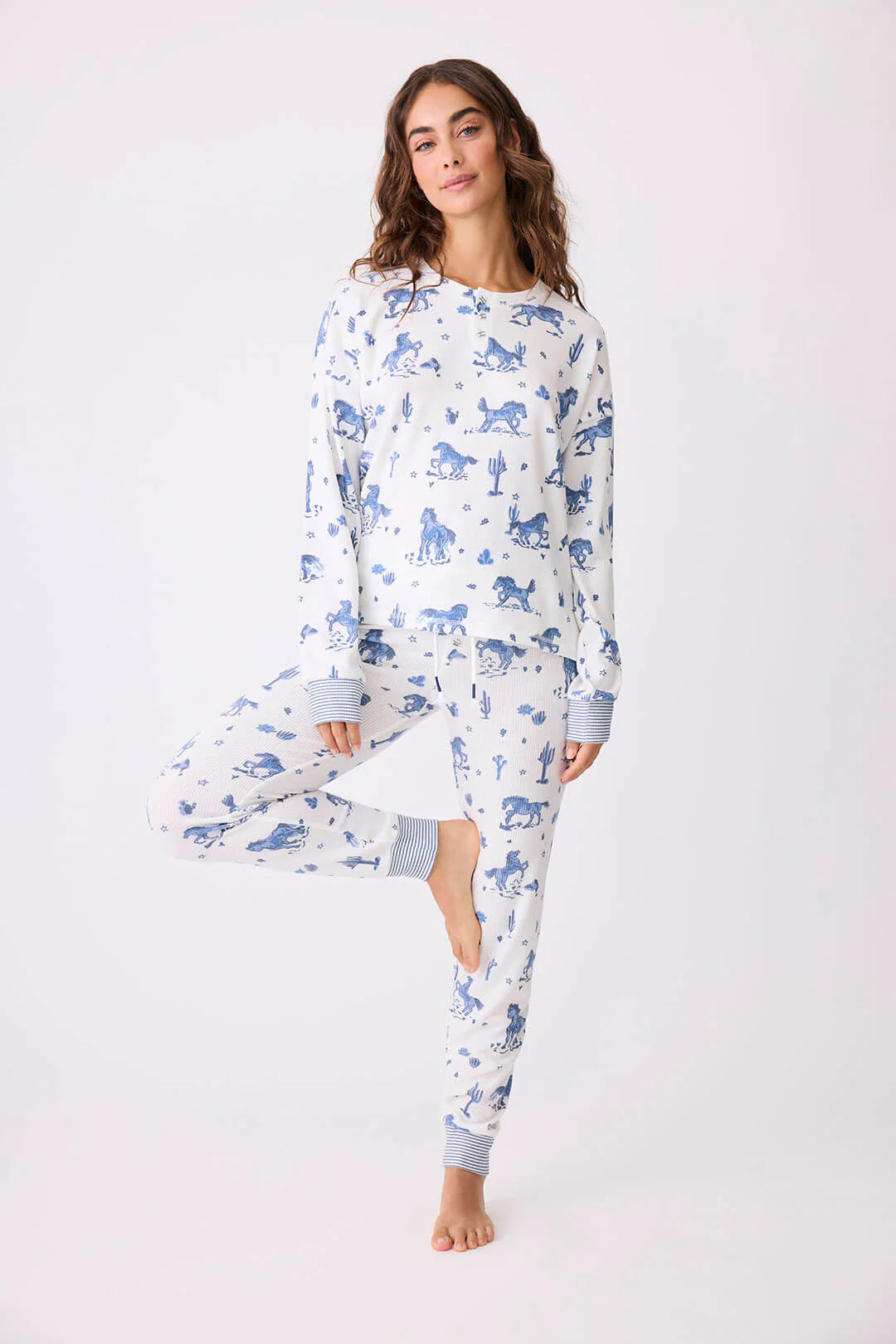 women's pajamas for gift-givingPJ Top/Jogger Desert Daze