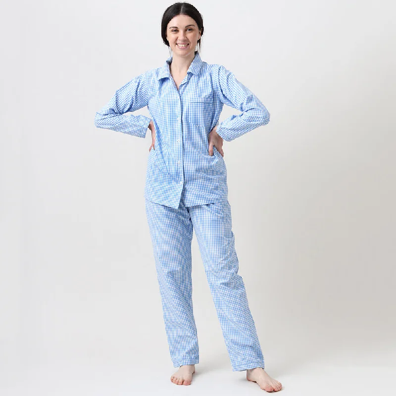 women's pajamas for cozy bedtime routinesWomen Classic Blue Gingham Pajama Set